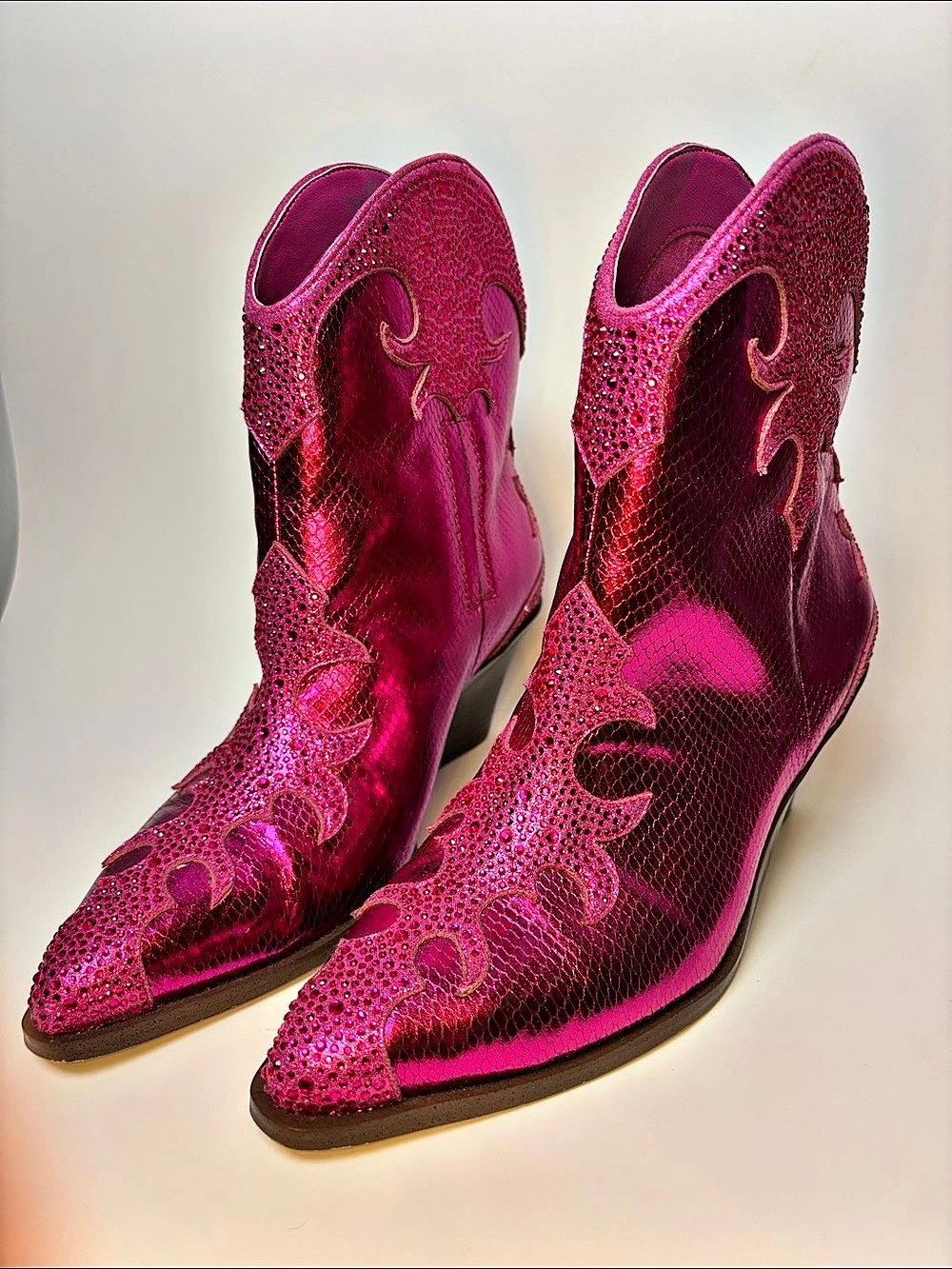 Hot Pink Sparkly Party Cowgirl Western Boots Rodeo US 8.5 Like New